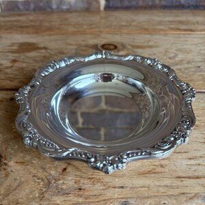 VTG EPCA Old English by Poole #5004 Silverplate Ornate Bon Bon Dish Candy Bowl